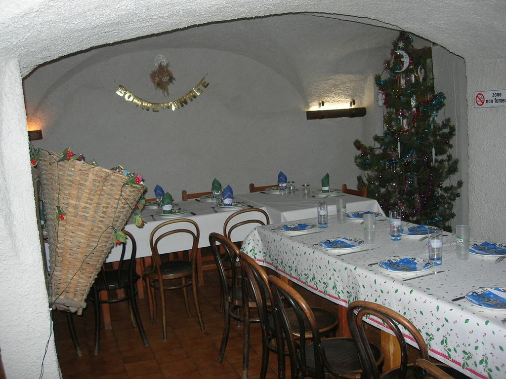 Auberge La Cleida Nevache Exterior photo